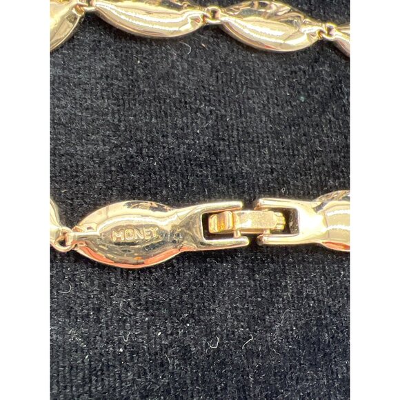 Monet Gold-Tone Oval Link Bracelet 8 Inch Elegant Design Womens Jewelry - Picture 5 of 6